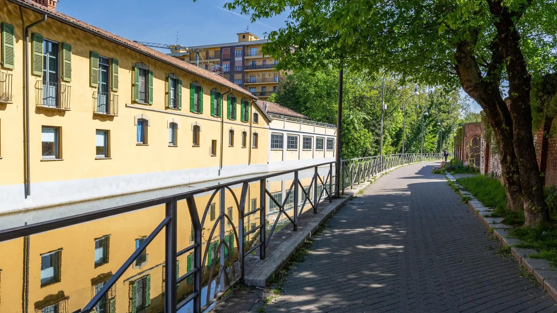 Edolo Terrace Apartment Milan