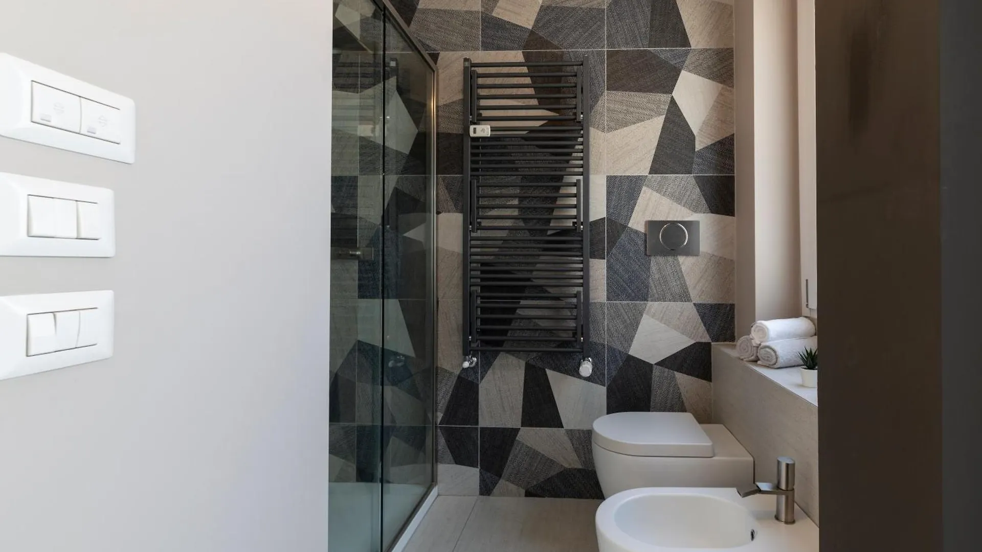 Edolo Terrace Apartment Milan 0*,  Italy