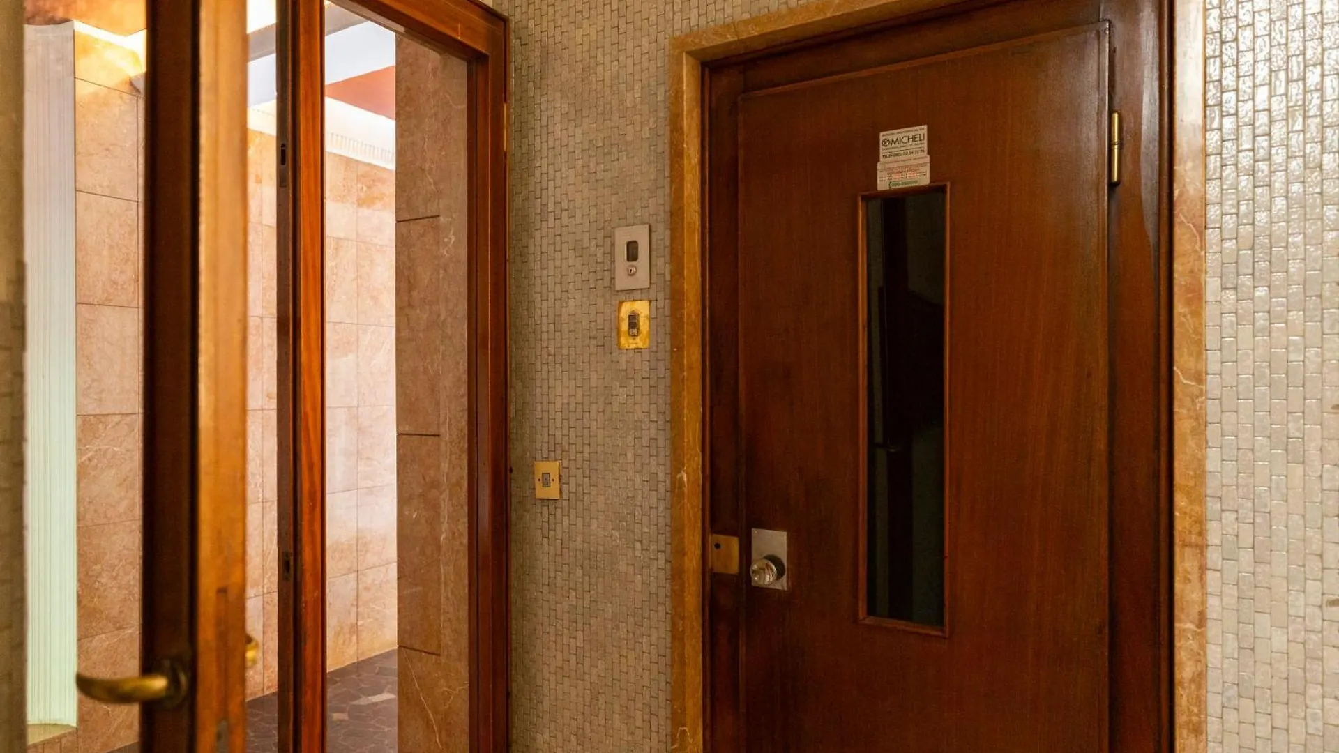 Edolo Terrace Apartment Milan