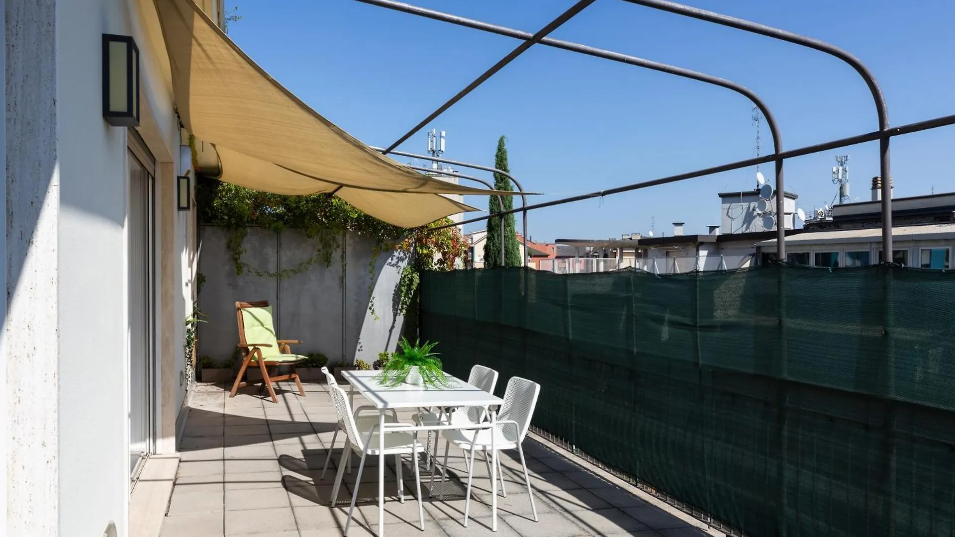 Edolo Terrace Apartment Milan Italy
