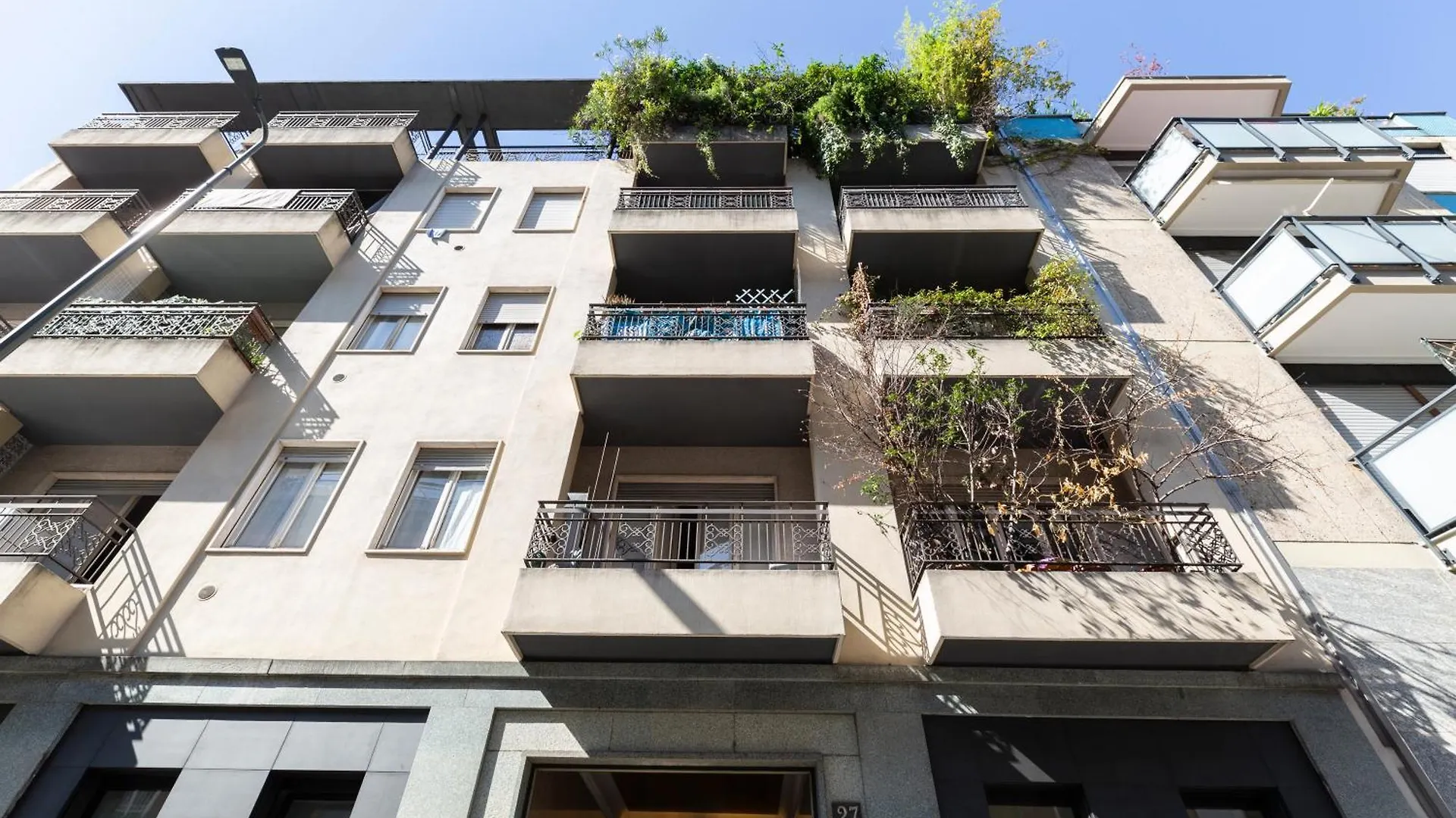 Edolo Terrace Apartment Milan