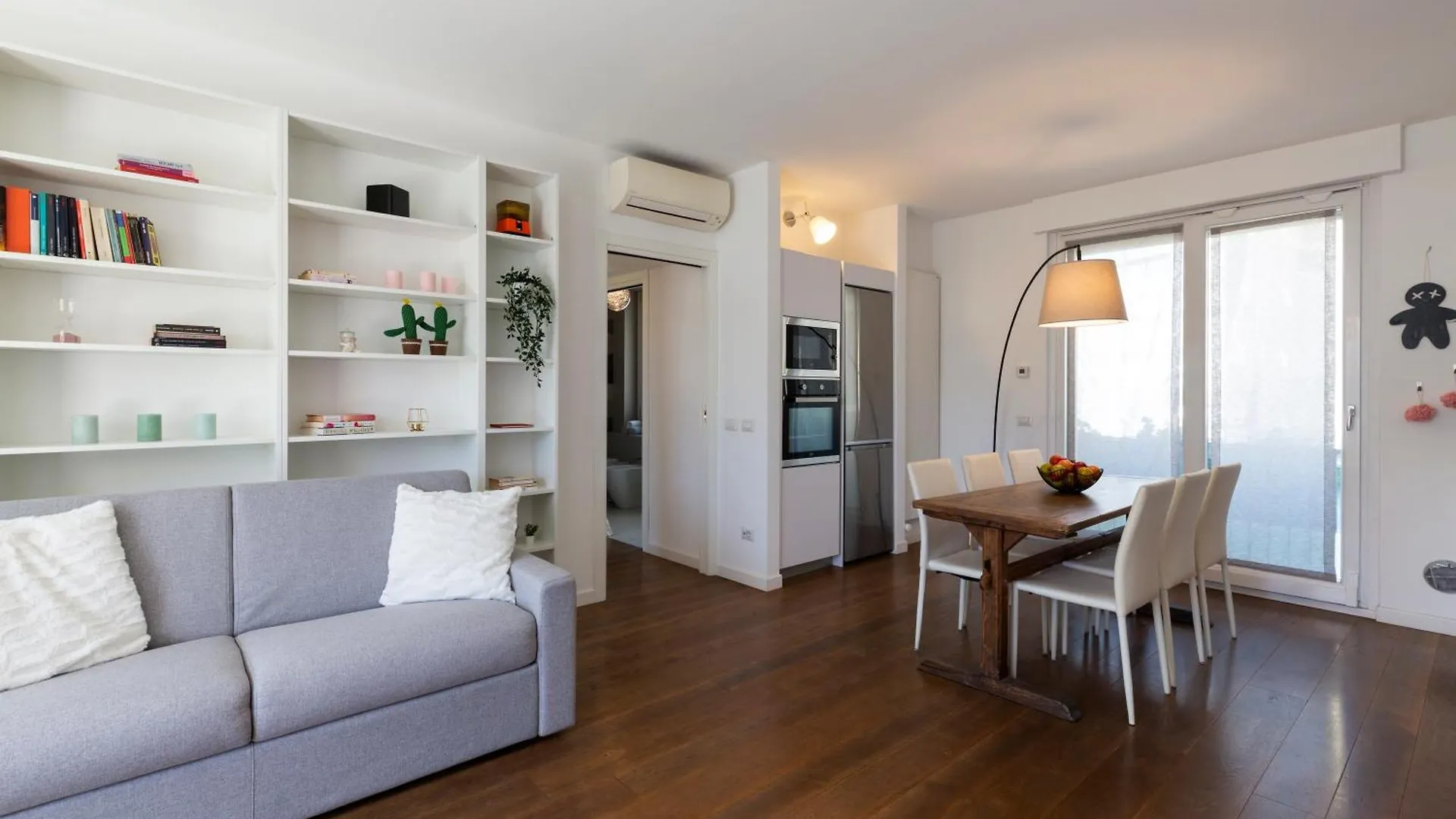 Edolo Terrace Apartment Milan